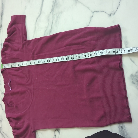 ✨2 for $25 SMARTSET short sleeve sweater | size S - Picture 4 of 6